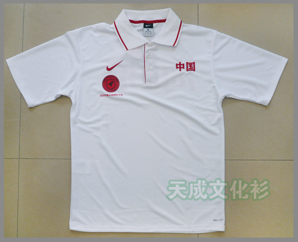 轻蜂击剑文化衫