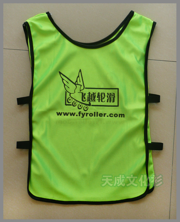 飞越轮滑俱乐部号坎